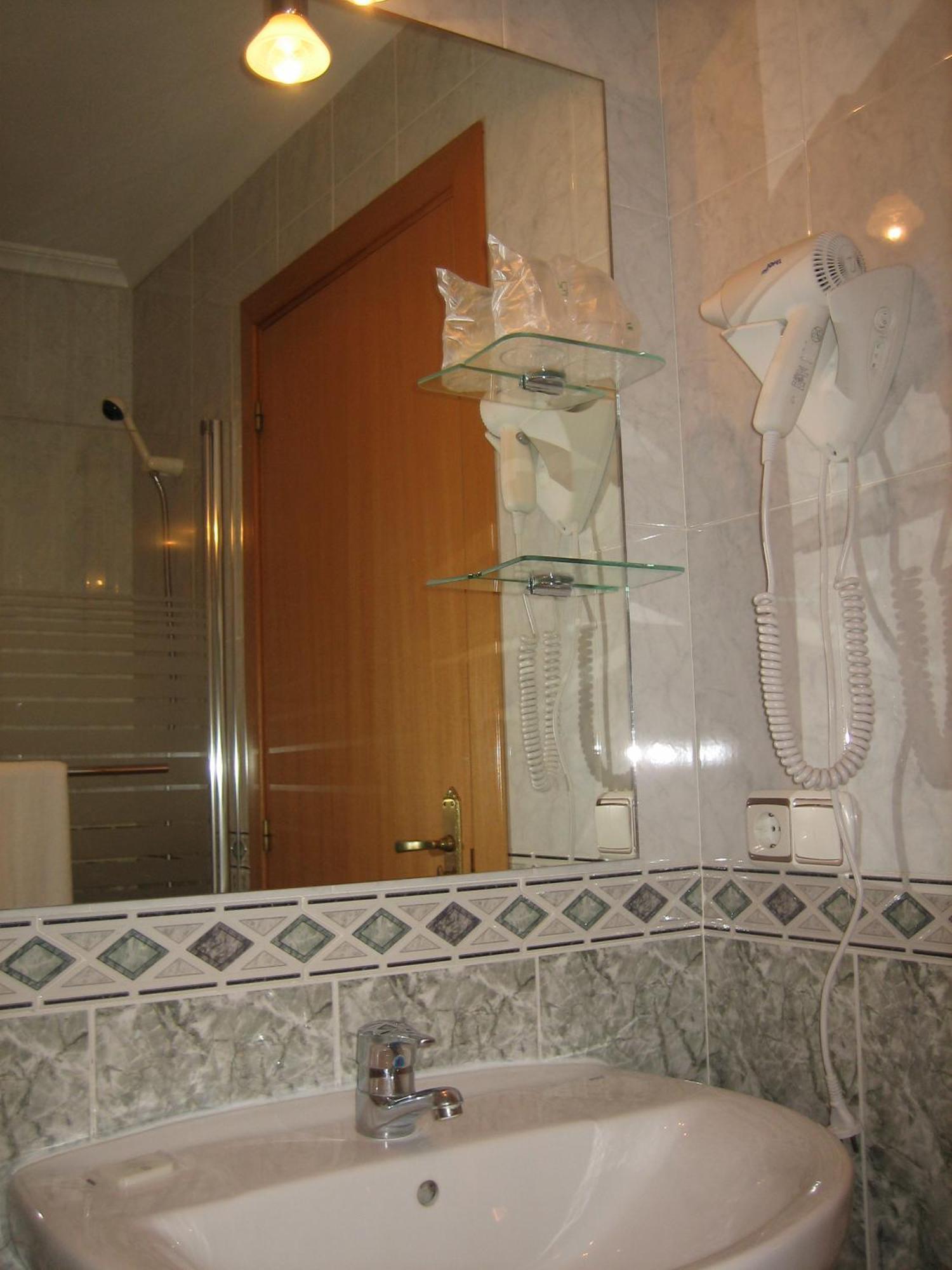 Hostal Madruga إلتشه المظهر الخارجي الصورة